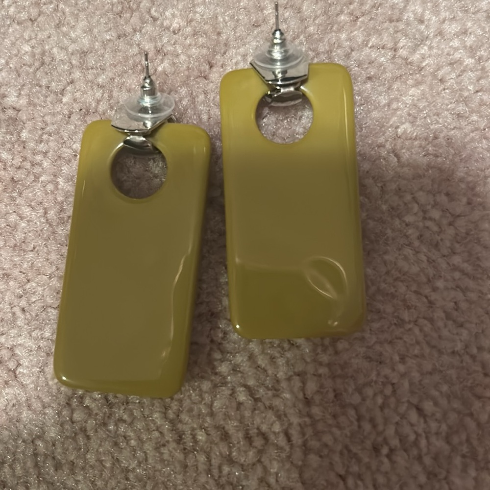 Green Shade Rectangular Earrings With Silver Acce… - image 3